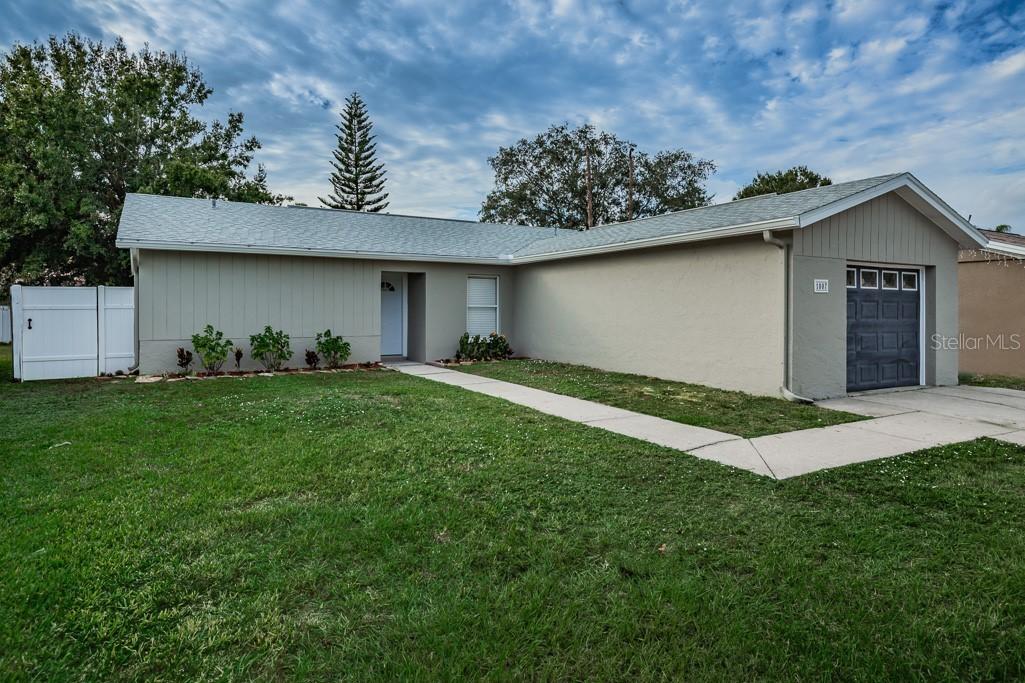 1007 Bridlewood Way, Brandon, FL 33511