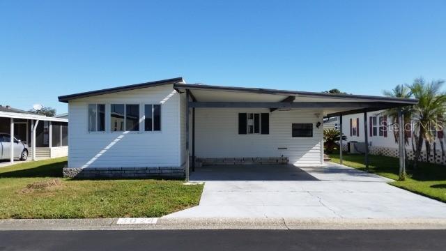 3024 Moss Hill St., Zephyrhills, FL 33543