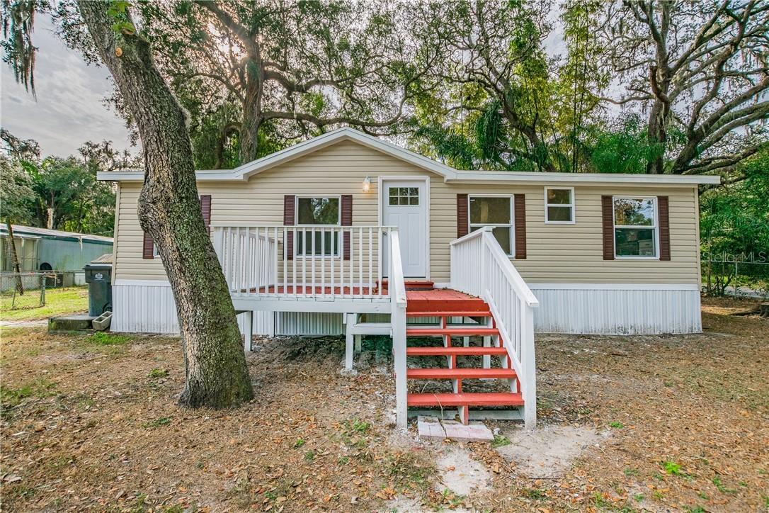 10901 Ross St., Tampa, FL 33610