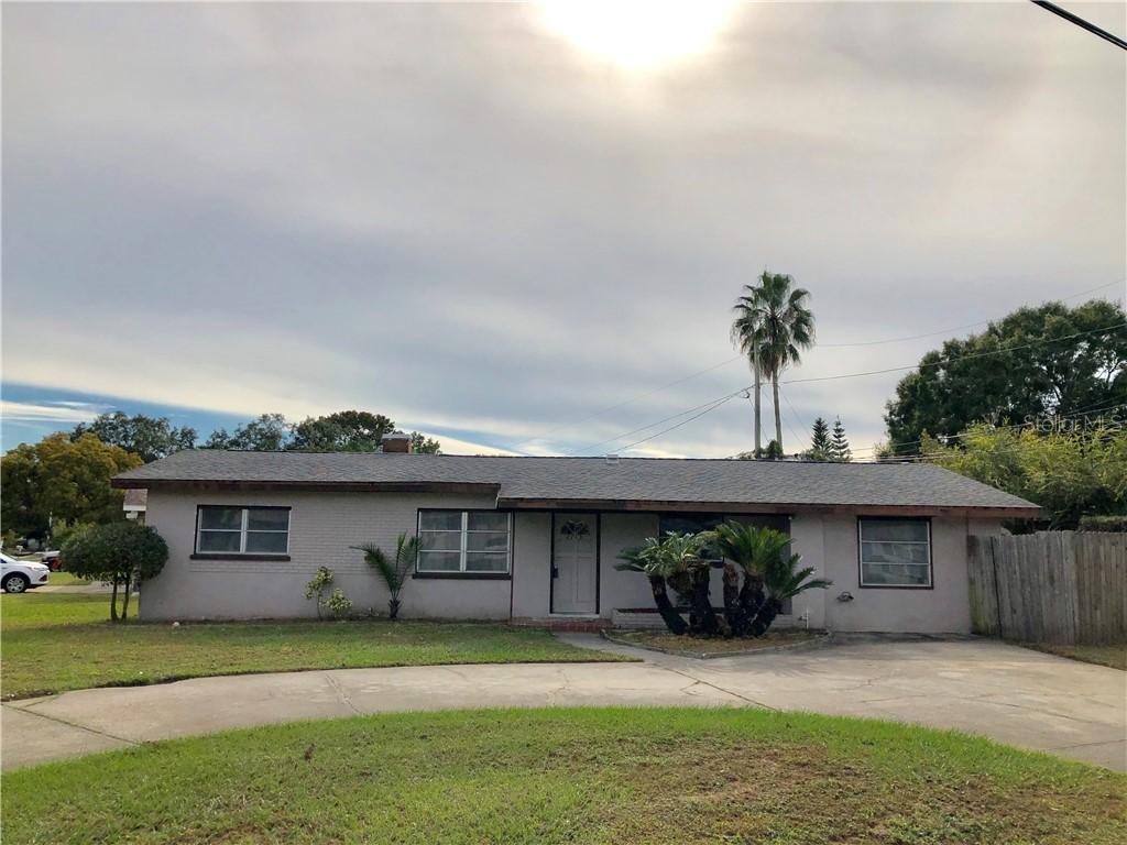 2715 Woodring Dr., Clearwater, FL 33759