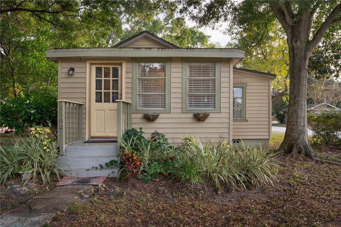 3962 4th Ave., St Petersburg, FL 33713
