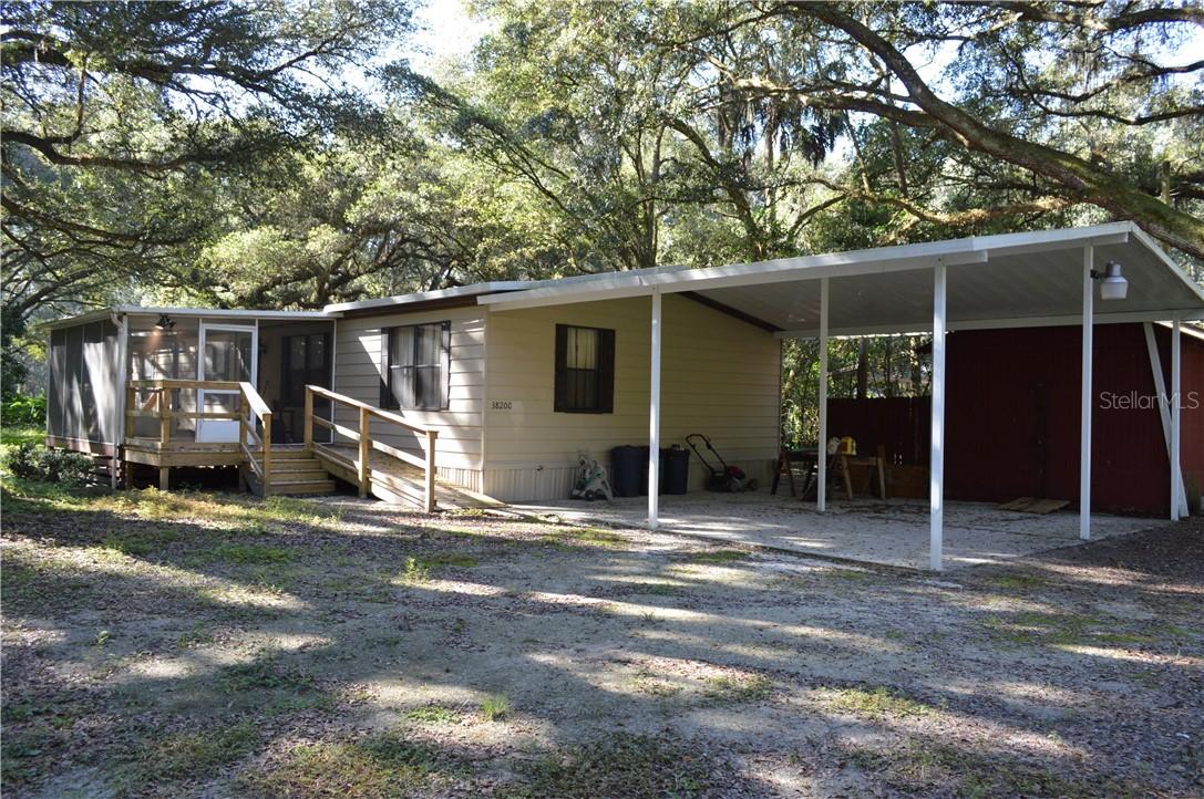 38200 Fossil Ln., Zephyrhills, FL 33540