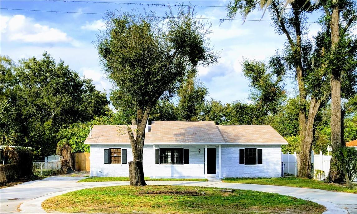 818 Victoria St., Brandon, FL 33510