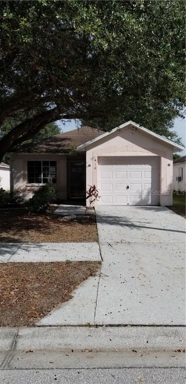 410 Abigail Rd., Plant City, FL 33563