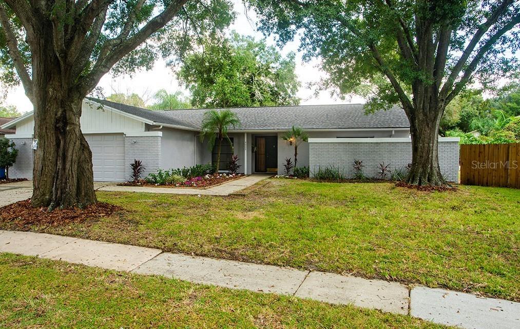 4008 Dellbrook Dr., Tampa, FL 33624