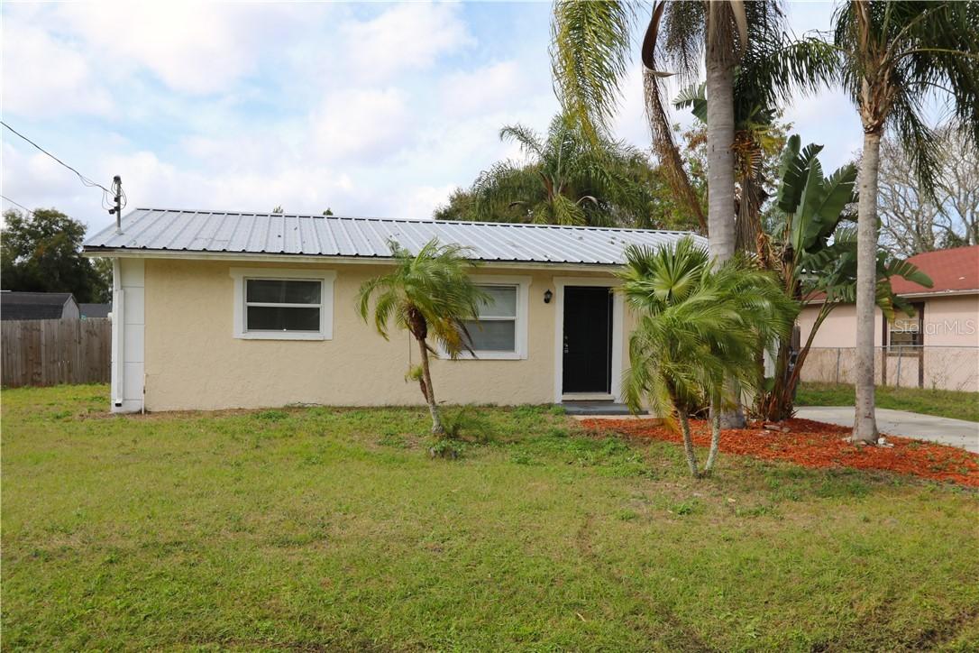 1617 Meridian St, Ruskin, FL 33570