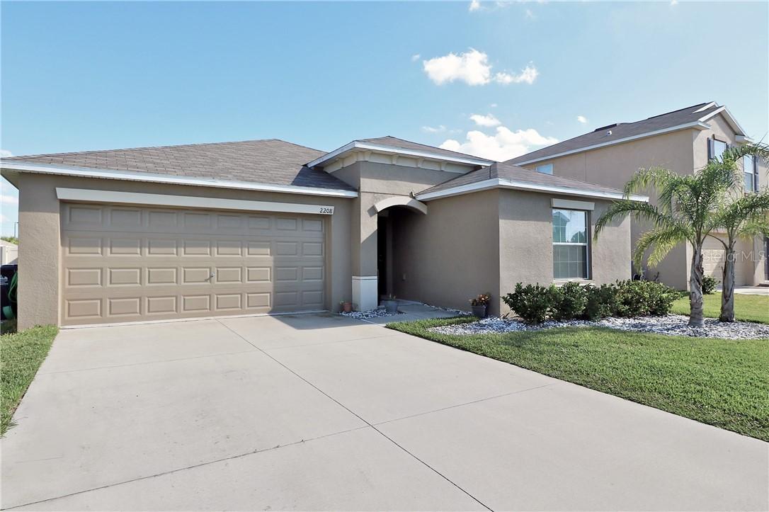 2208 Purple Orchid Pl., Ruskin, FL 33570