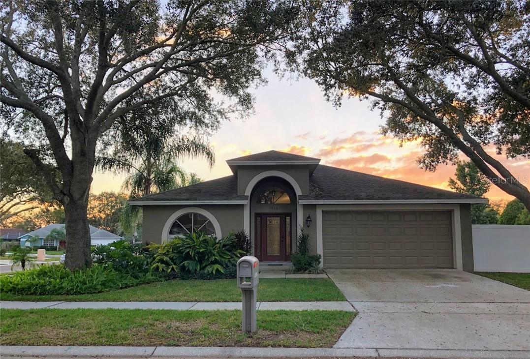 1917 Elk Spring Dr., Brandon, FL 33511