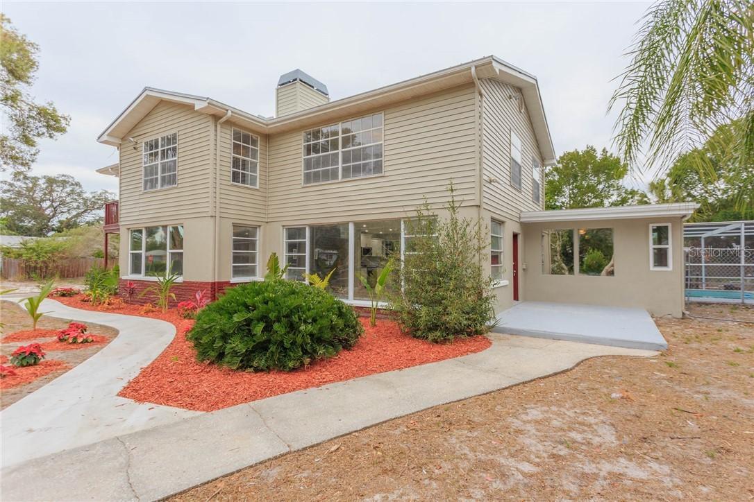 6255 8th Ave., Gulfport, FL 33707