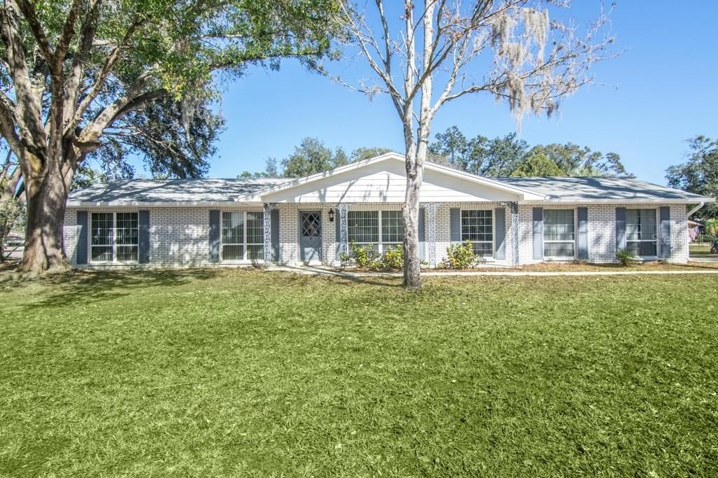106 El Greco Dr., Brandon, FL 33511
