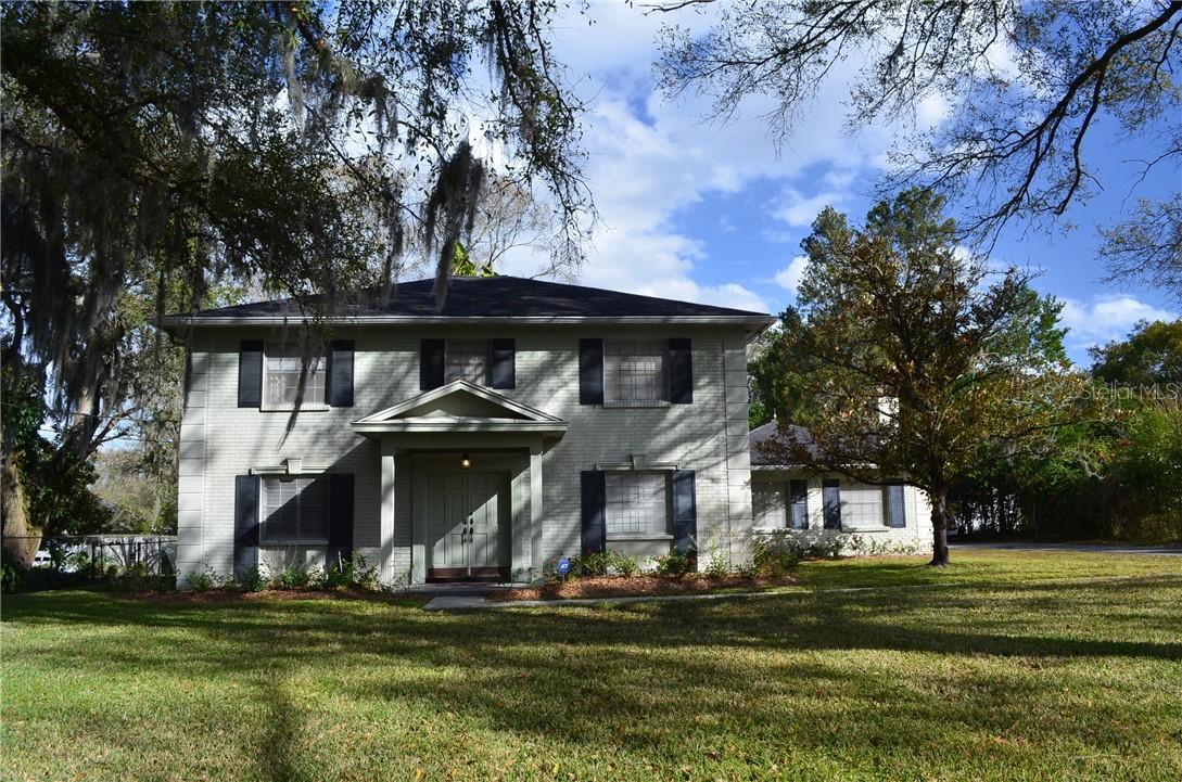 10909 Ridgedale Rd., Temple Terrace, FL 33617