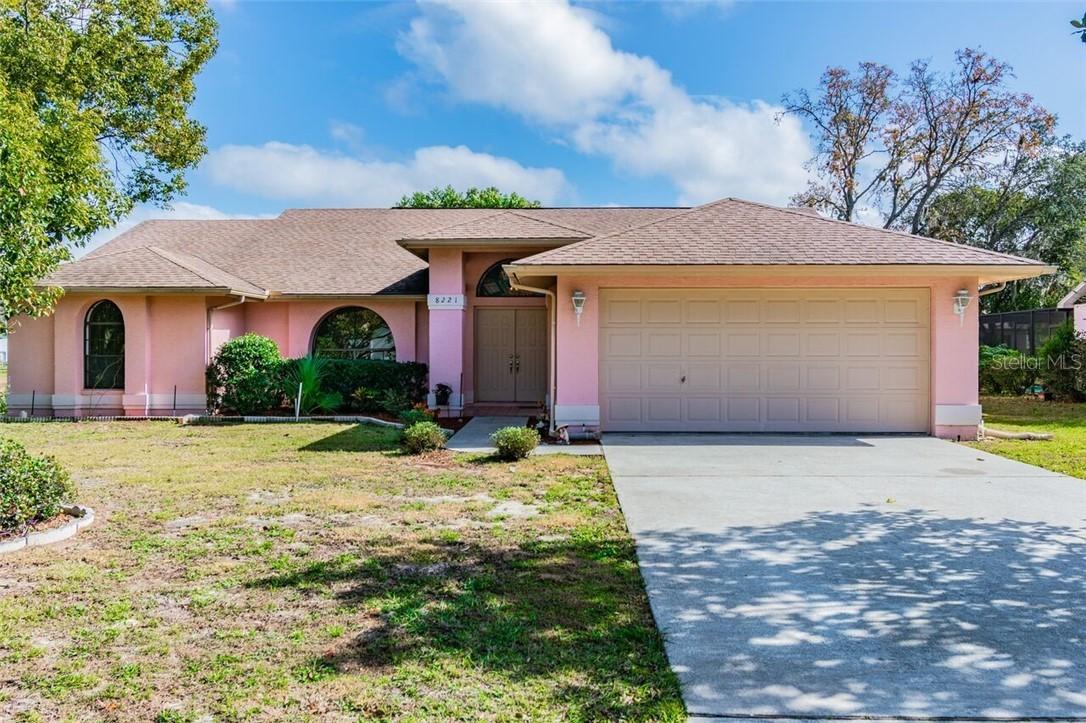 8221 Pagoda Dr., Spring Hill, FL 34606