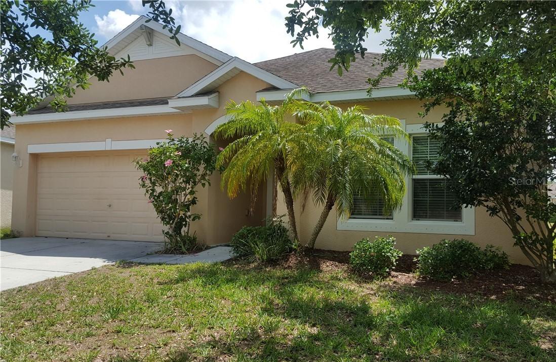 915 Parker Den Dr., Ruskin, FL 33570