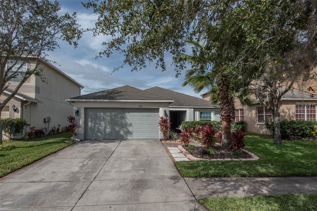 3237 Dunstable Dr., Land O Lakes, FL 34638