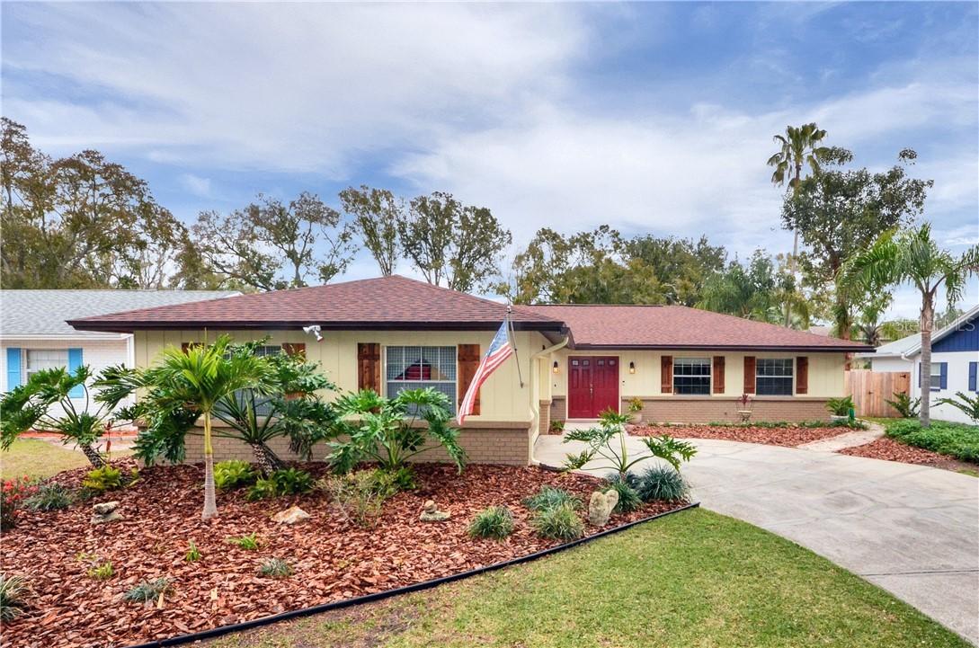 3103 Riggs Ln., Tampa, FL 33618