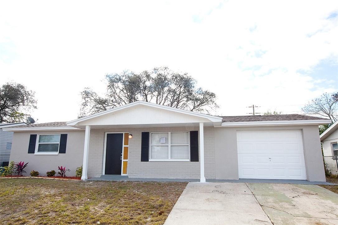 3512 Blossom Lake Dr., Holiday, FL 34691