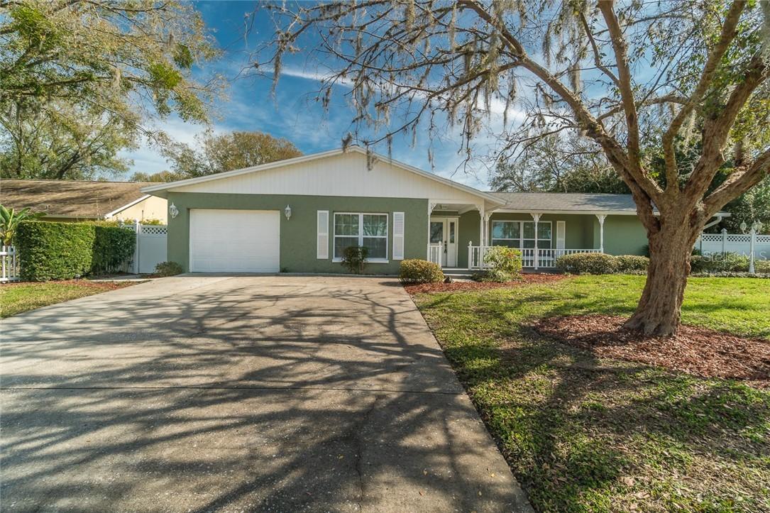 3664 Lake Breeze Dr., Land O Lakes, FL 34639