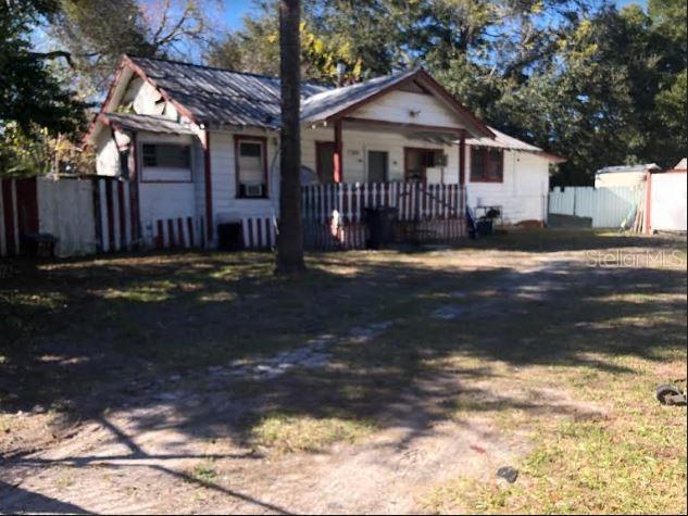 2810 E Caracas St., Tampa, FL 33610