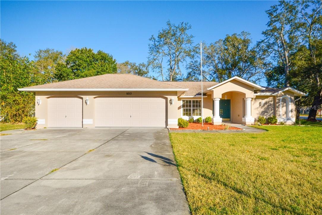 9313 Van Allen Way, Spring Hill, FL 34608