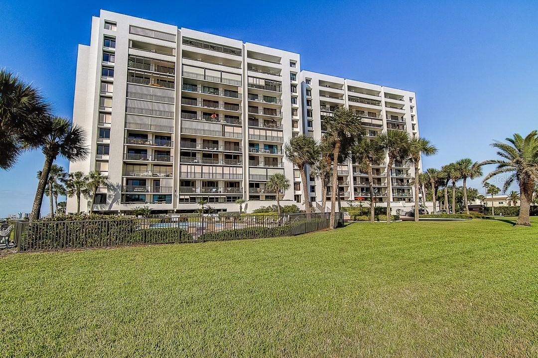 1460 Gulf Blvd. #1010, Clearwater, FL 33767