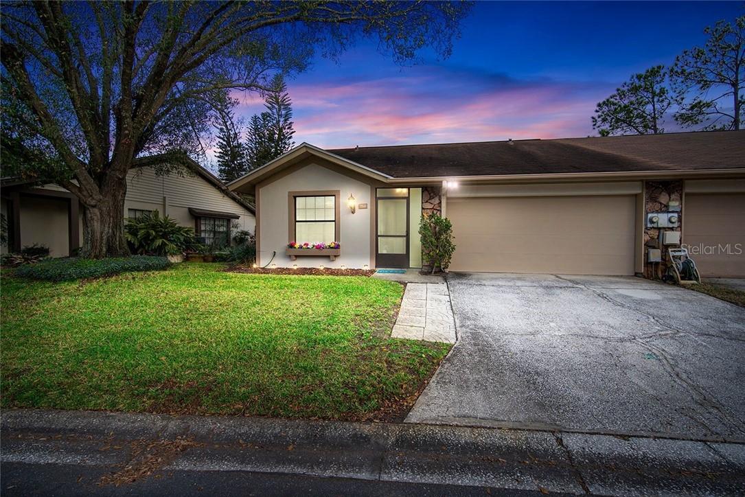3910 Shoreside Cir., Tampa, FL 33624