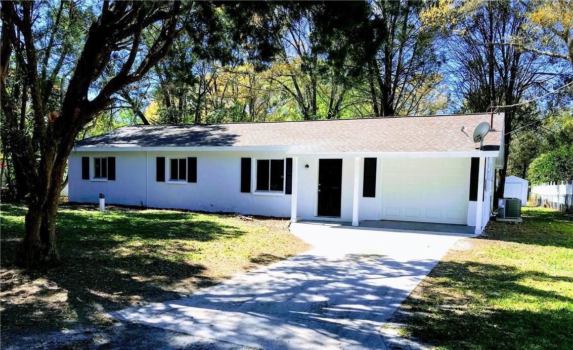 18604 Walker Rd., Lutz, FL 33549