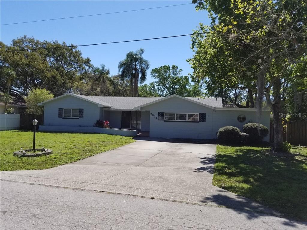 2524 Krueger Ln., Tampa, FL 33618