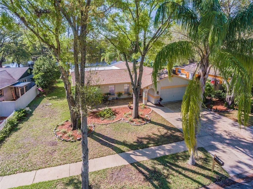 14022 Cherry Lake Dr., Tampa, FL 33618