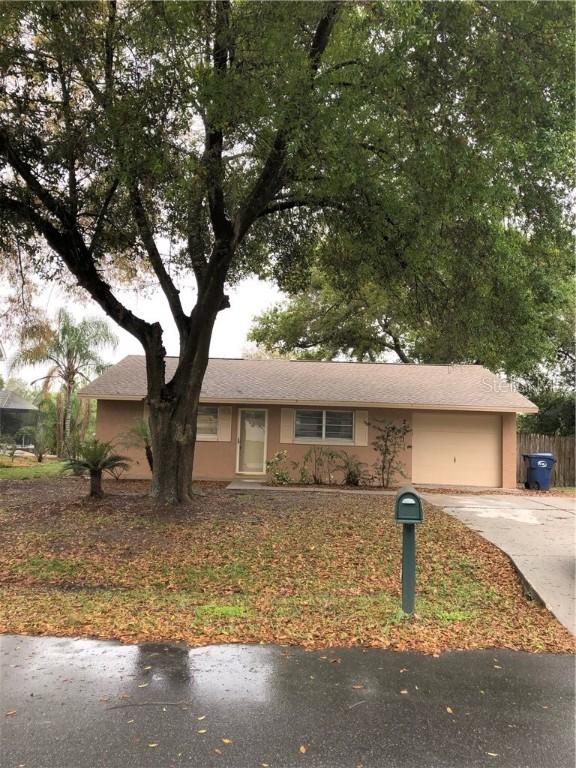 2451 Glenview Dr., Land O Lakes, FL 34639