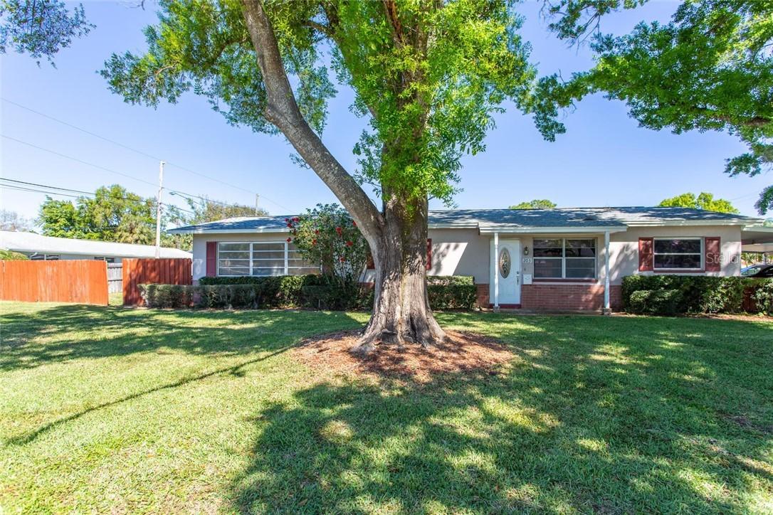 203 92nd Ave., St Petersburg, FL 33702