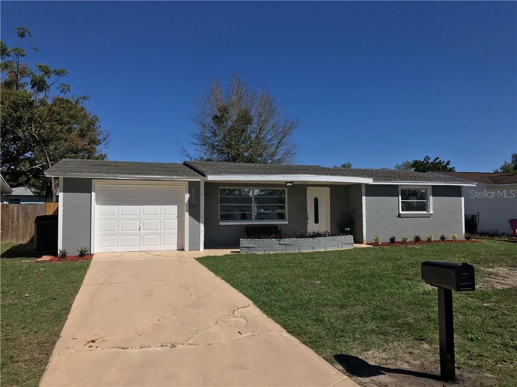 5247 Falcon Dr., Holiday, FL 34690