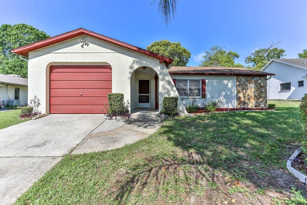 303 Clearfield Ave., Spring Hill, FL 34606