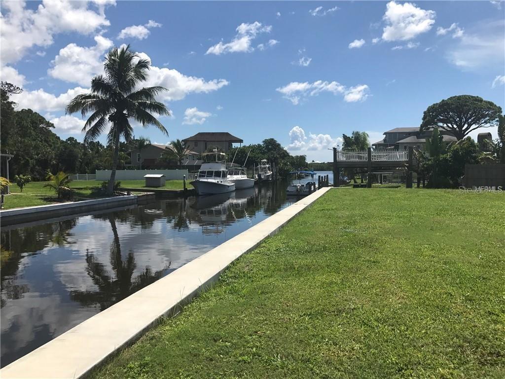 9240 Pine Cove Dr., Englewood, FL 34224
