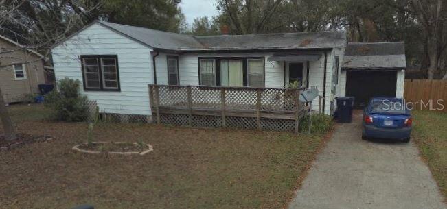 2011 W Hanna Ave., Tampa, FL 33604