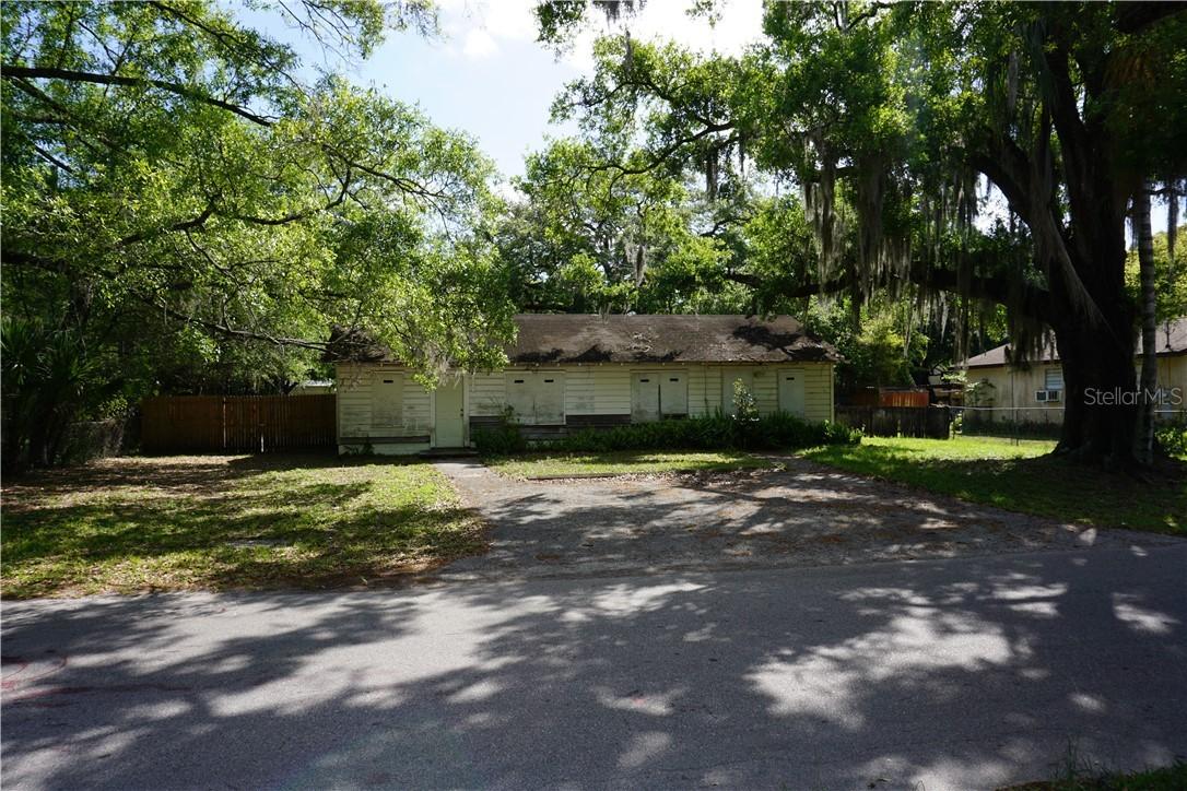 7905 N Mulberry St., Tampa, FL 33604