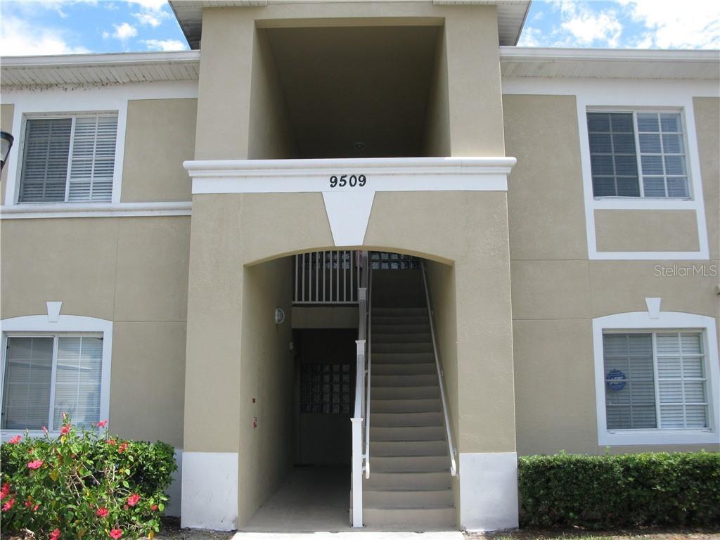 9509 Amberdale Ct. #201, Riverview, FL 33578