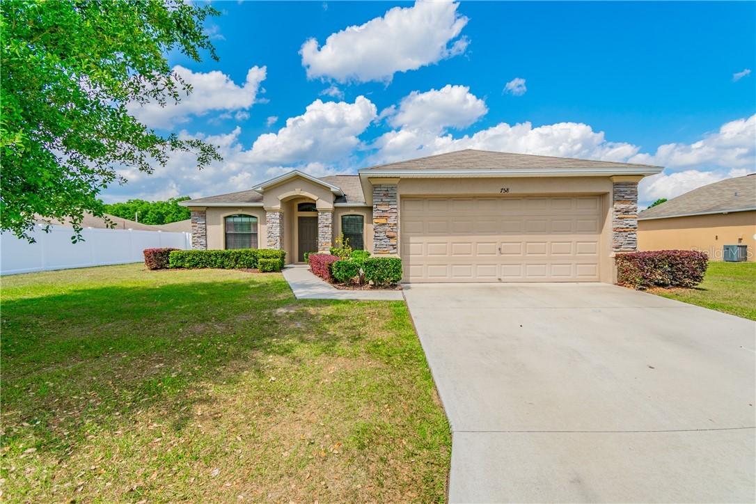 758 Lynhaven Ln., Auburndale, FL 33823