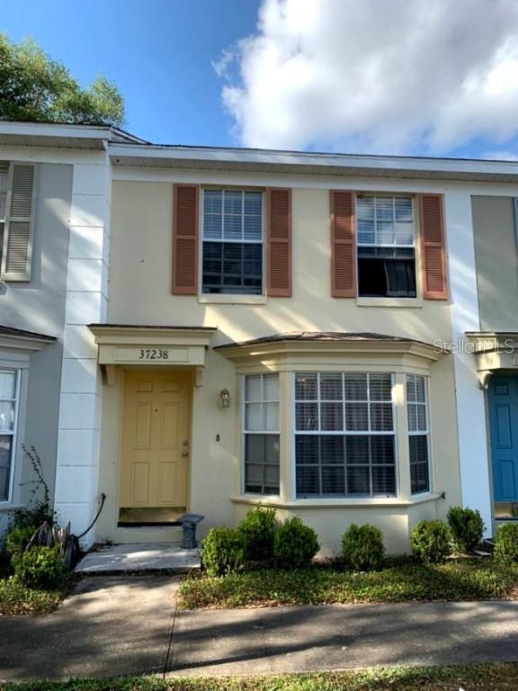 37238 Embassy Park Ln., Dade City, FL 33525