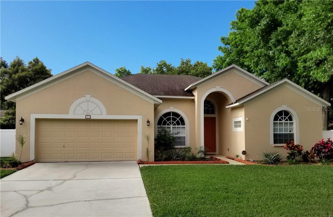 223 Taylor Bay Ln., Brandon, FL 33510