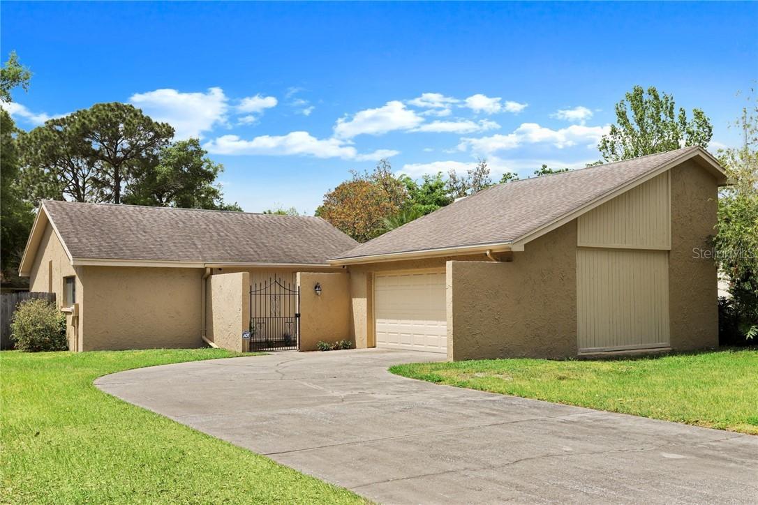 8308 La Serena Dr., Tampa, FL 33614