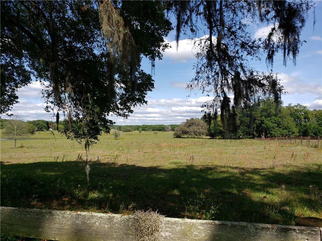 10306 Curley Rd., Dade City, FL 33525
