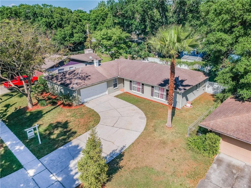 904 Tangelo St., Brandon, FL 33510