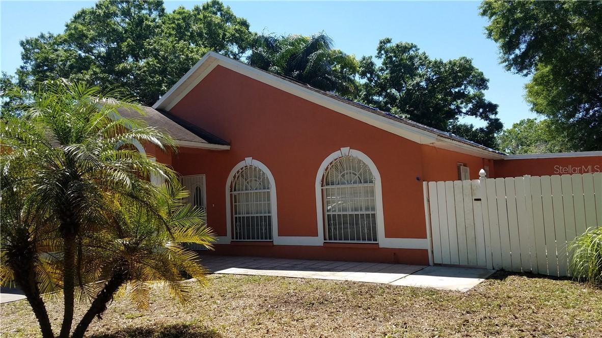 6814 N Glen Ave., Tampa, FL 33614
