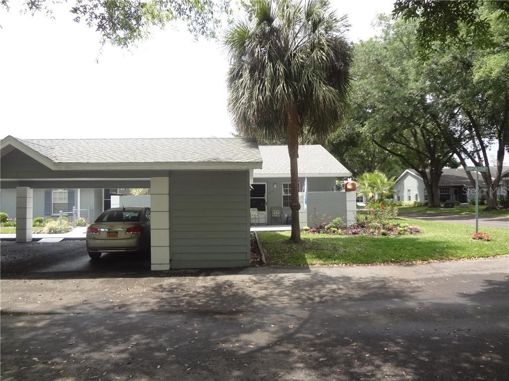 6649 Banyon Ct., Zephyrhills, FL 33542