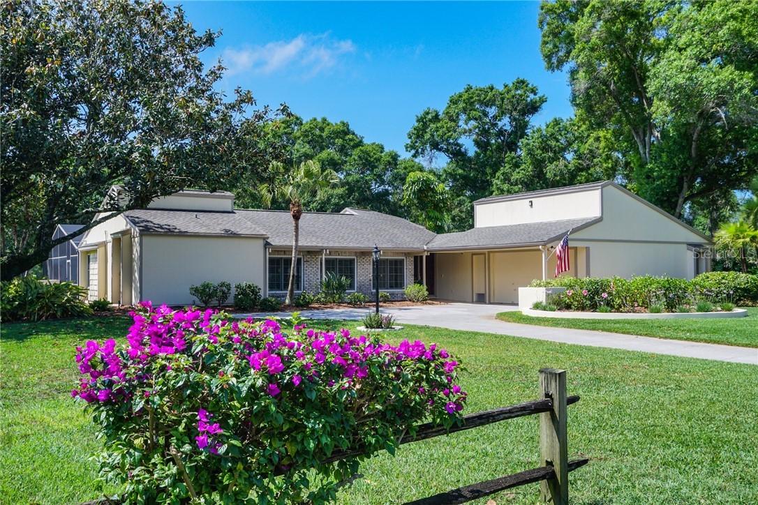 12902 Golf Crest Ter., Tampa, FL 33618