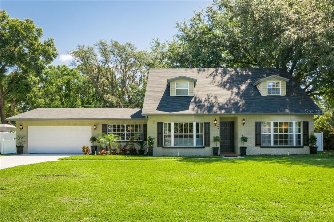 509 Rollingview Dr., Temple Terrace, FL 33617