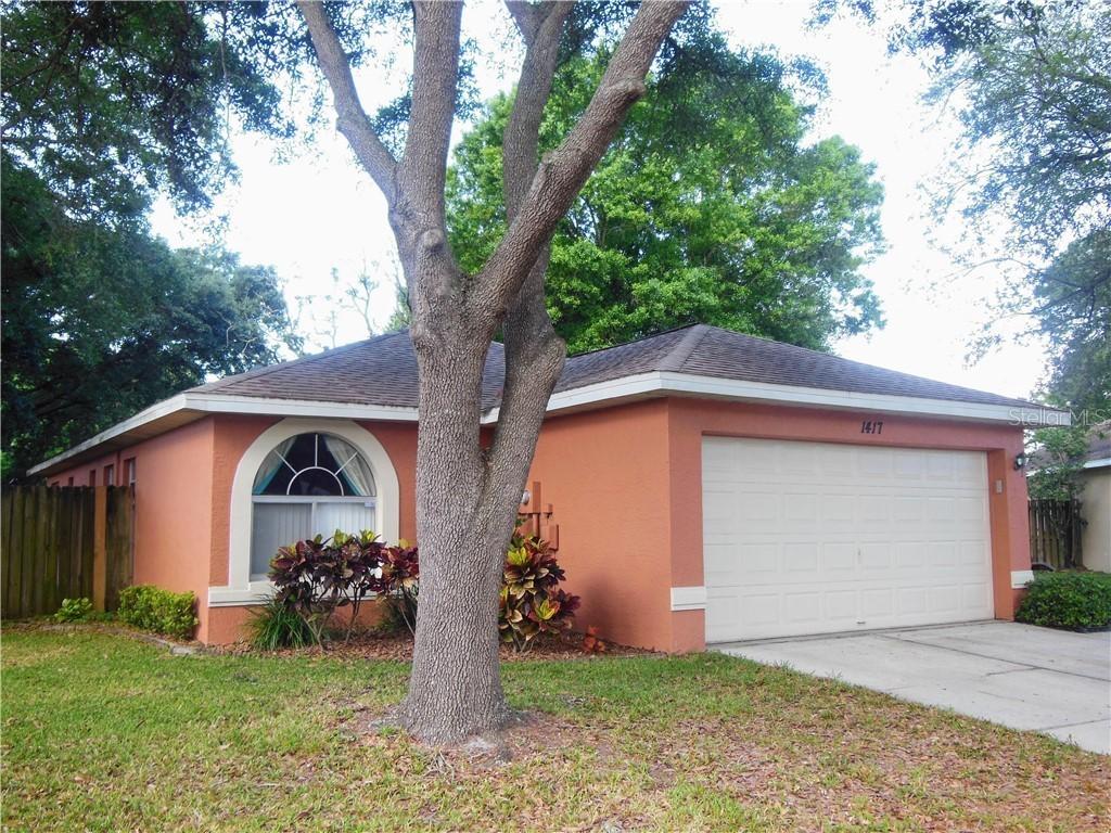1417 Mohrlake Dr., Brandon, FL 33511