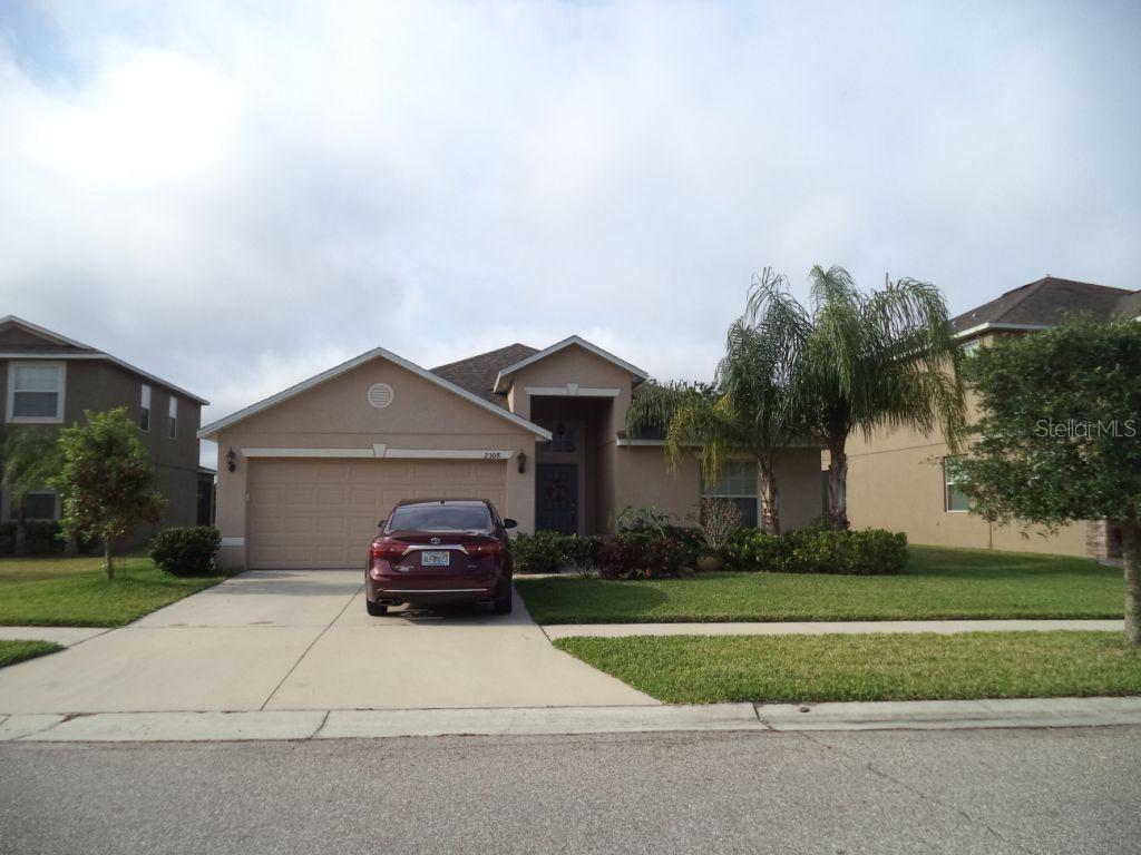 2308 Dakota Rock Dr., Ruskin, FL 33570