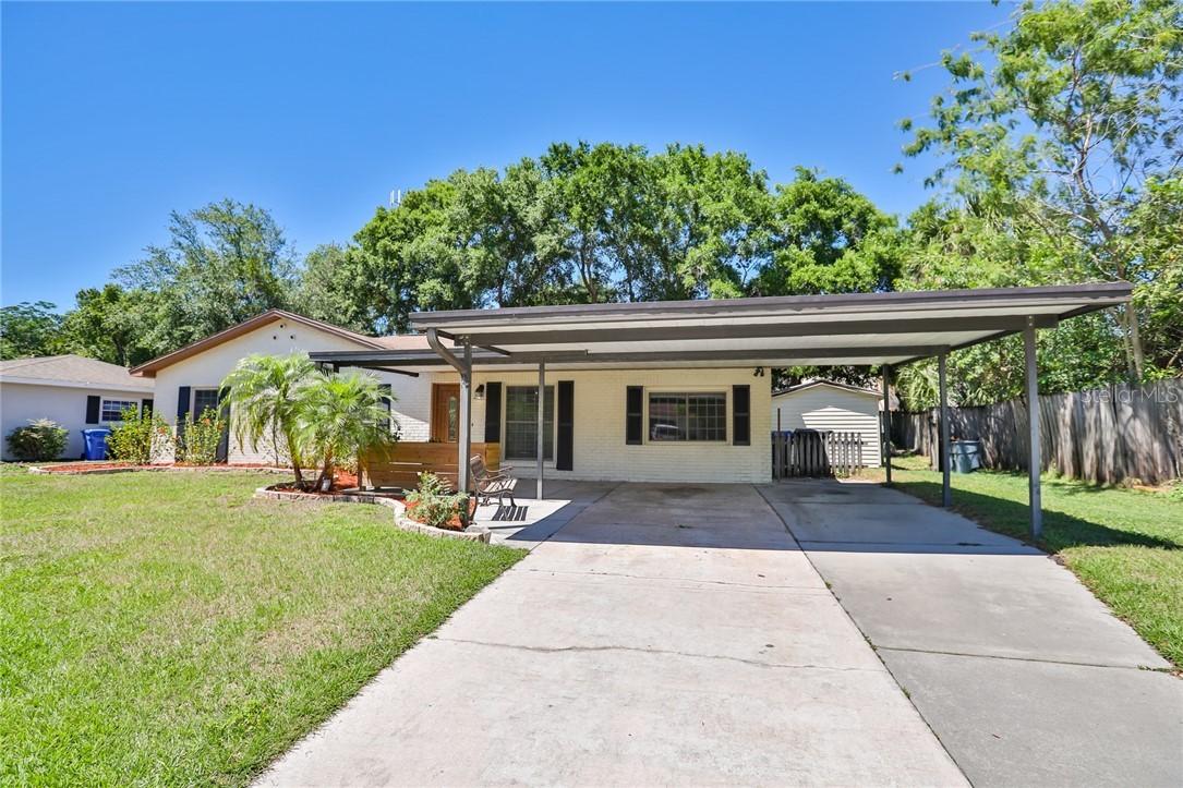 1010 Greenbriar Dr., Brandon, FL 33511