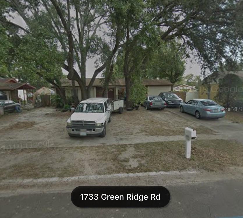 1733 Green Ridge Rd., Tampa, FL 33619
